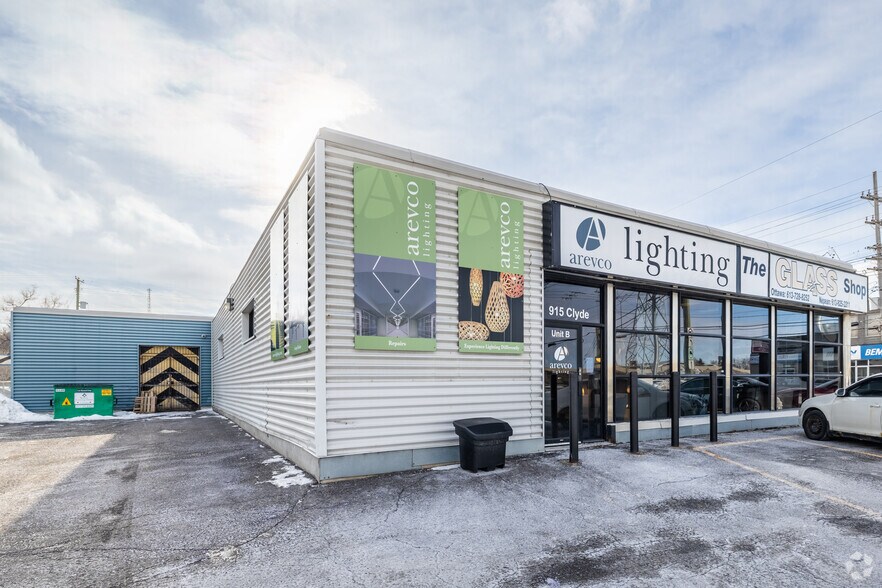 Primary Photo Of 915-925 Clyde Ave, Ottawa Warehouse For Lease