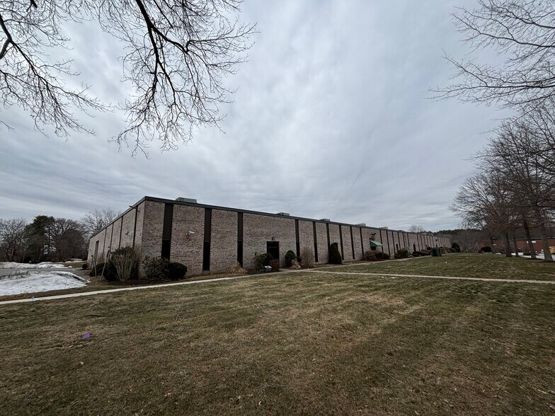 More Photos Of 2-8 Craig Rd, Acton Research And Development For Lease