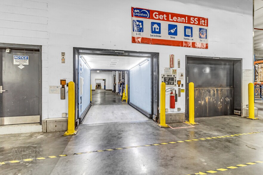 More Photos Of 1658 Bushy Park Rd, Goose Creek Manufacturing For Sale