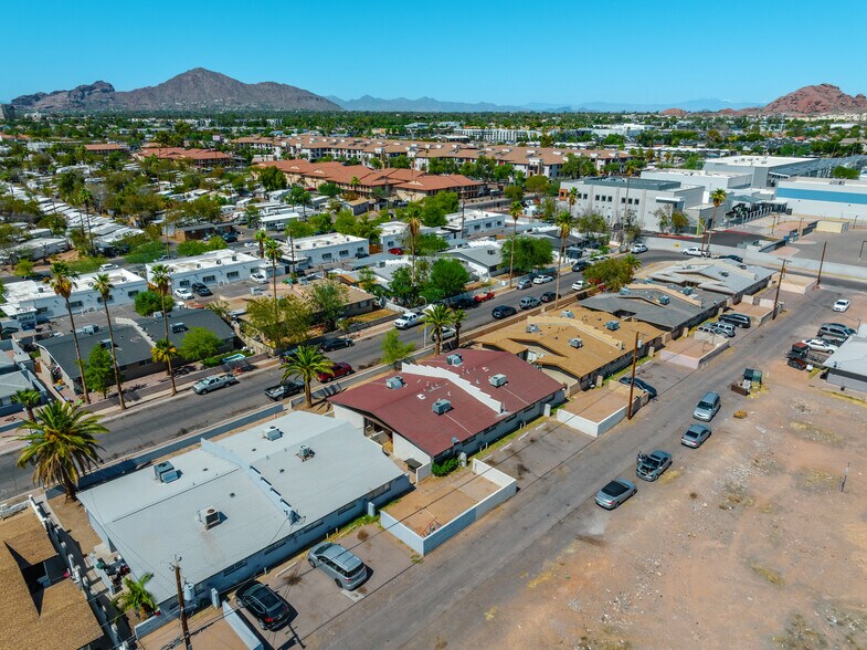 More Photos Of 4121 E Moreland St, Phoenix Apartments For Sale