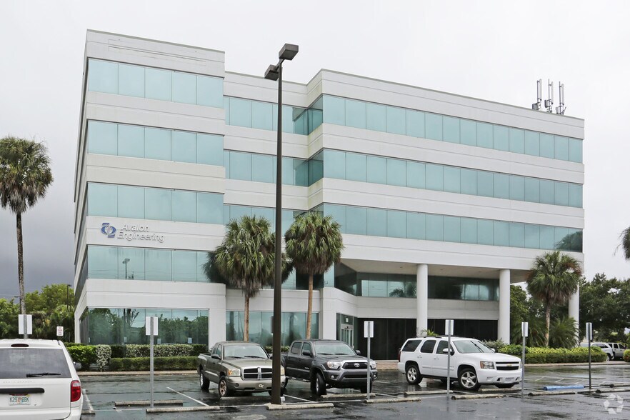 More Photos Of 2503 Del Prado Blvd S, Cape Coral Medical For Lease
