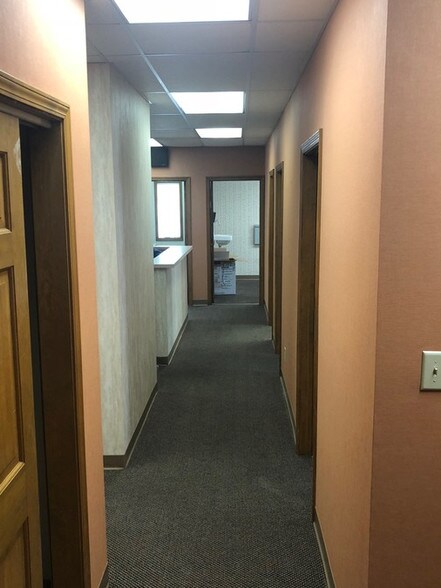 More Photos Of 3725 Kentucky Ave, Indianapolis Medical For Lease
