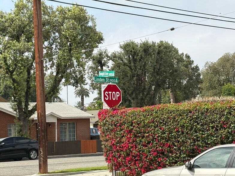 More Photos Of 1935 W Linden St, Riverside Apartments For Sale