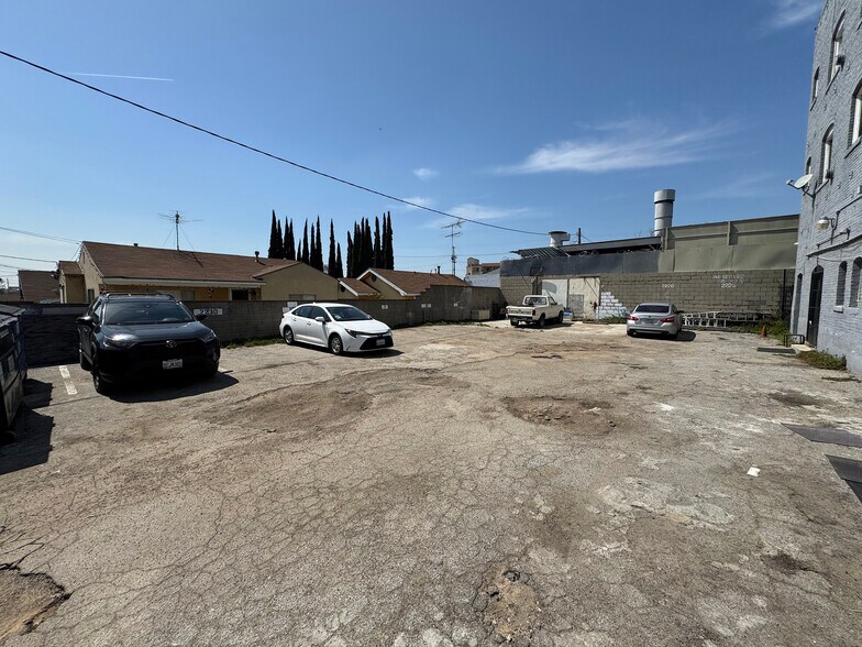 More Photos Of 2226-2230 Whittier Blvd, Los Angeles Apartments For Lease