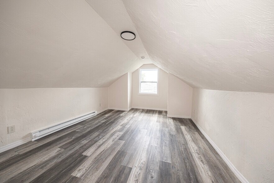 More Photos Of 1116 Oneil Blvd, McKeesport Multifamily For Sale