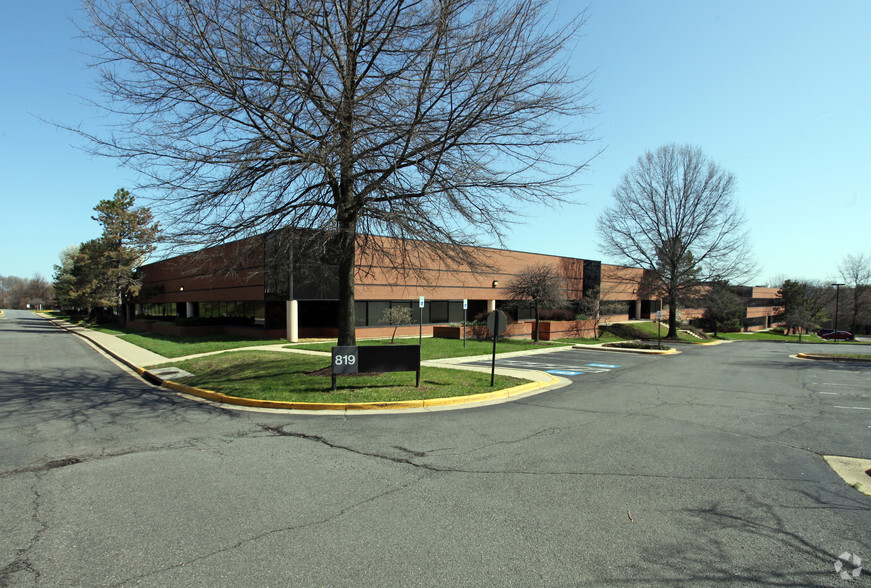 Primary Photo Of 801-899 Brightseat Rd, Landover Flex For Lease