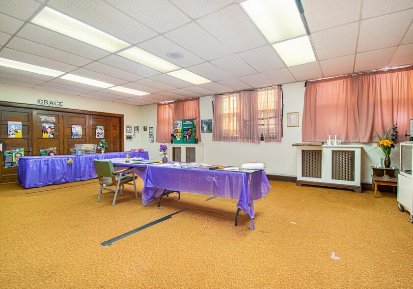 More Photos Of 1101 Blaine Ave, South Bend Religious Facility For Sale