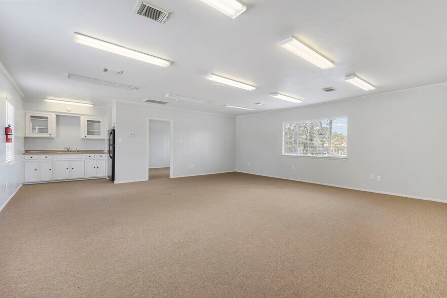 More Photos Of , Spring Unknown For Sale