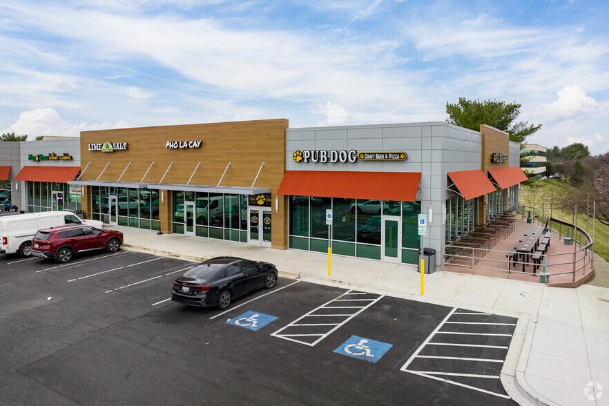 More Photos Of 8865 Stanford Blvd, Columbia General Retail For Lease