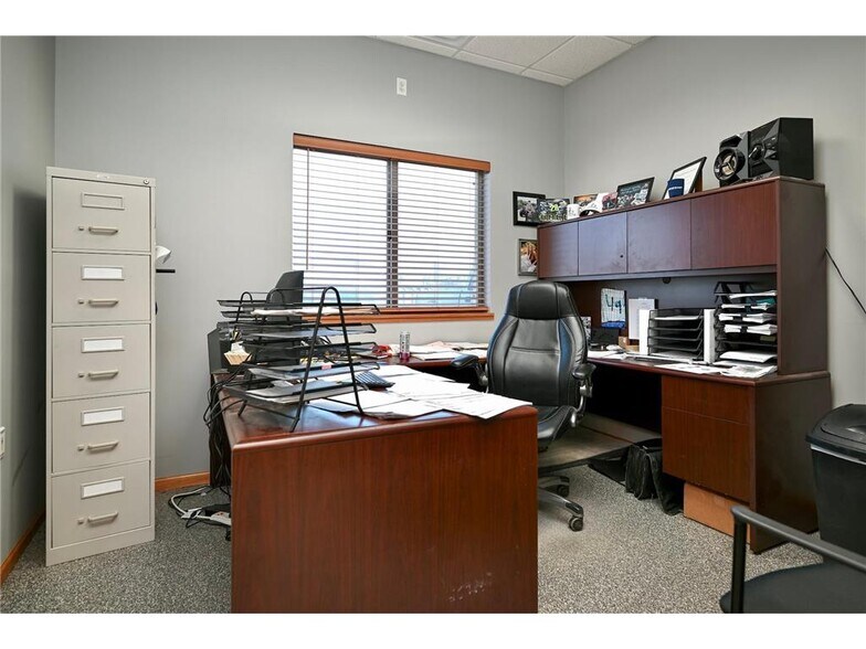 More Photos Of 1140 72nd St, Goodview Office For Sale