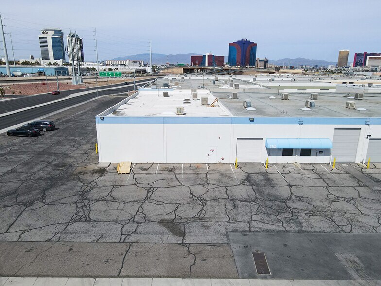 More Photos Of 3730-3750 Tompkins Ave, Las Vegas Warehouse For Lease