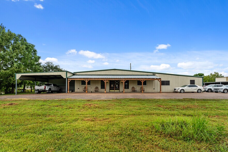 More Photos Of 23111 FM 1462 Rd, Damon Land For Sale