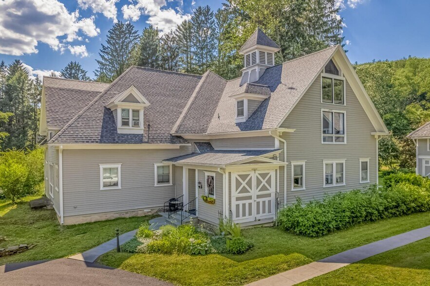 19 Emmons Farm, Oneonta, NY 13820 Apartments For Sale