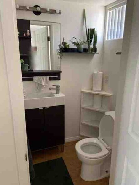 More Photos Of 3664 4th Ave, San Diego Apartments For Sale