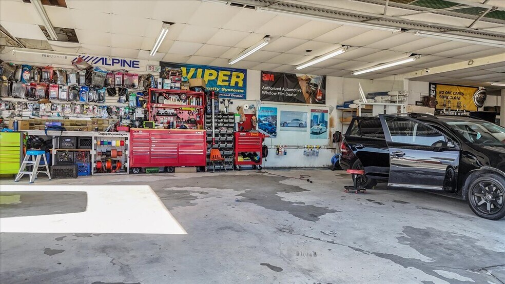 More Photos Of 9712-9714 Alondra Blvd, Bellflower Auto Repair For Sale