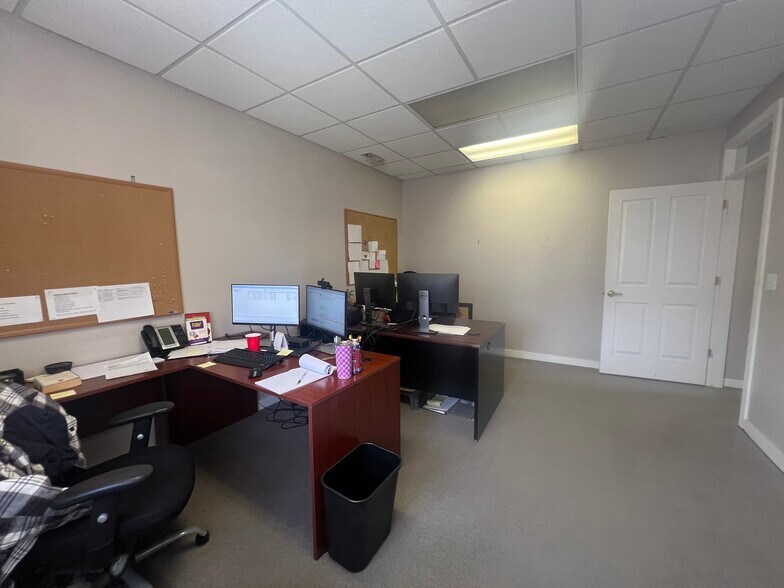 More Photos Of 6792-6796 S 1300 E, Salt Lake City Office For Sale
