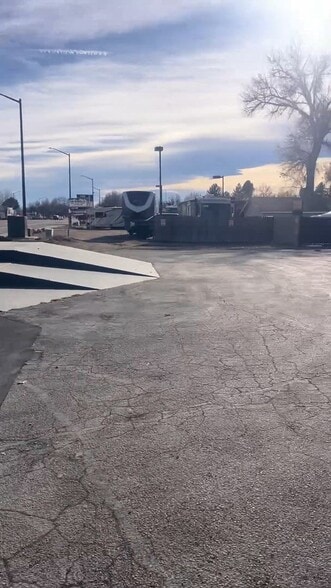 Primary Photo Of 3507 Garfield Ave, Loveland Auto Repair For Lease