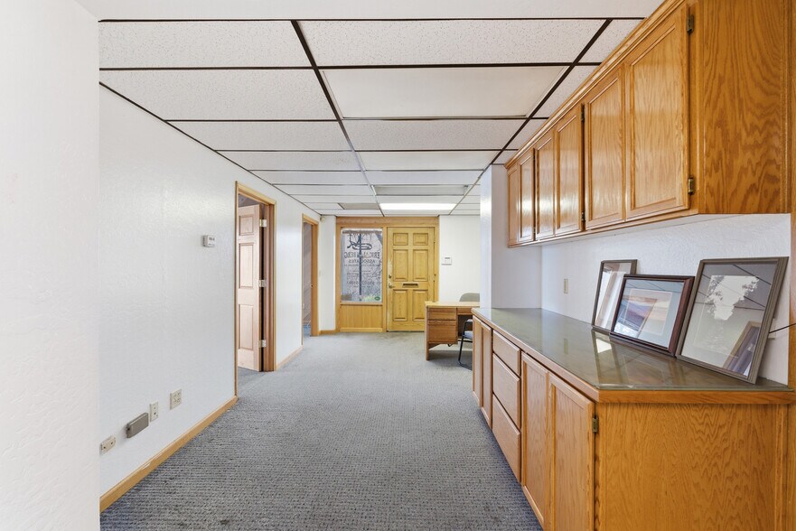 More Photos Of 5000 Bechelli Ln, Redding Office For Sale