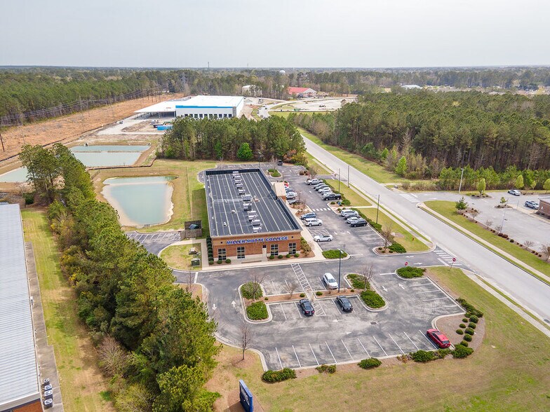 More Photos Of 105 New Frontier Way, Jacksonville Schools For Sale