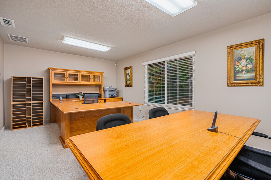 More Photos Of 555 W Granada Blvd, Ormond Beach Medical For Sale