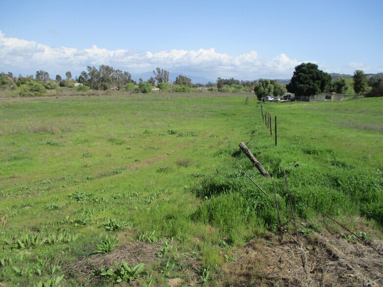 More Photos Of 25070 Hayes Ave, Murrieta Land For Sale