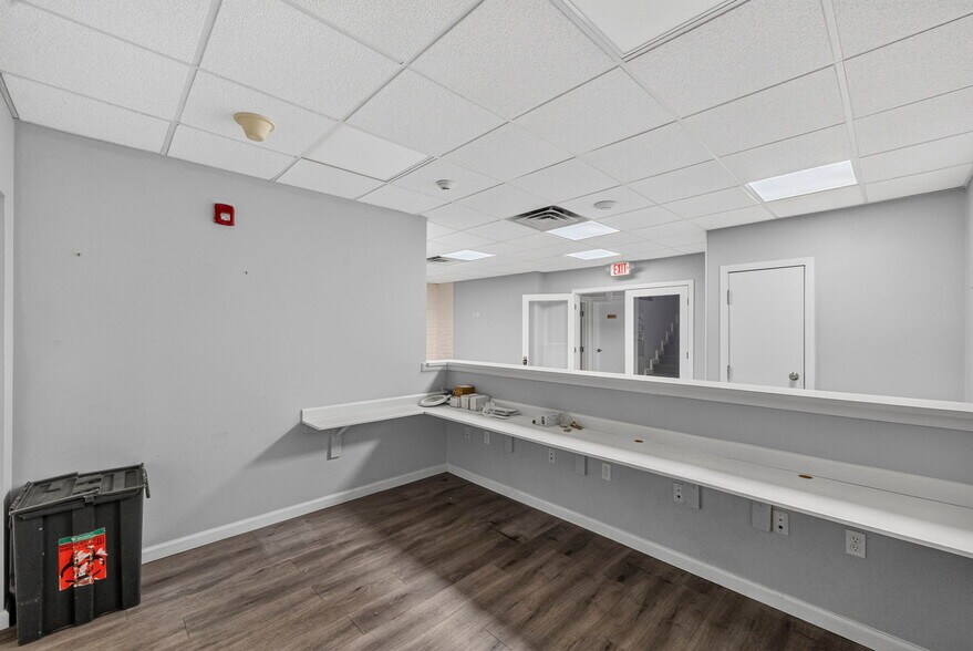 More Photos Of 89 Valley Rd, Montclair Medical For Sale
