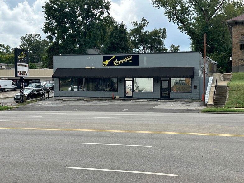 Primary Photo Of 1909-1913 Poplar Ave, Memphis Storefront For Sale