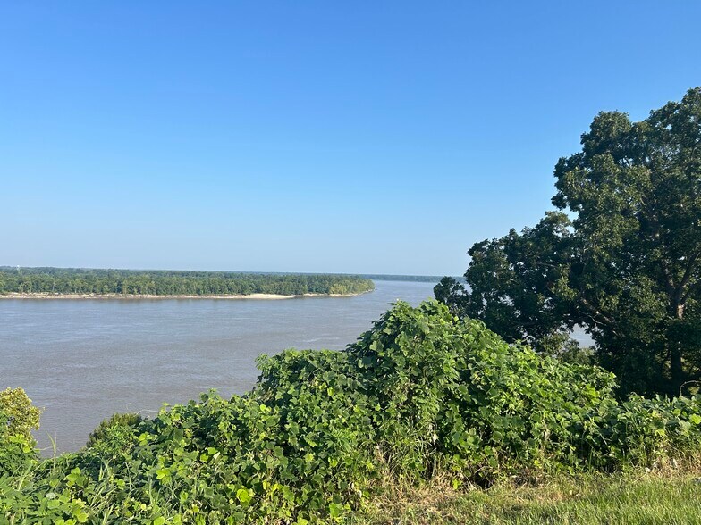 More Photos Of 4041 Washington St, Vicksburg Hotel For Sale