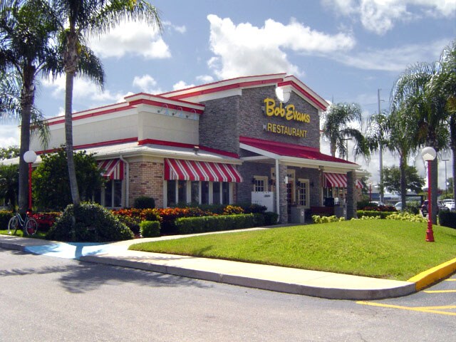 More Photos Of 4301 14th St, Bradenton Freestanding For Lease