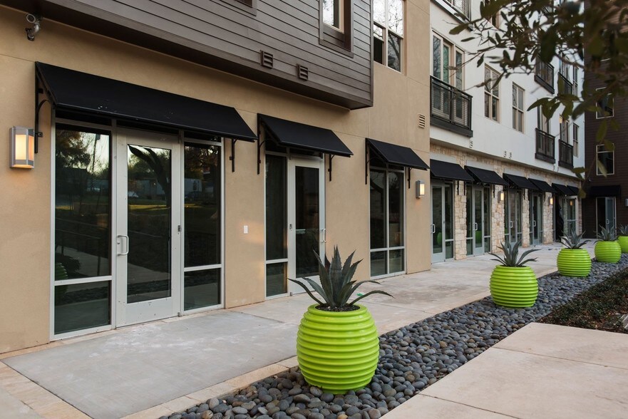 809 S Lamar Blvd, Austin, TX 78704 MultiFamily For Lease