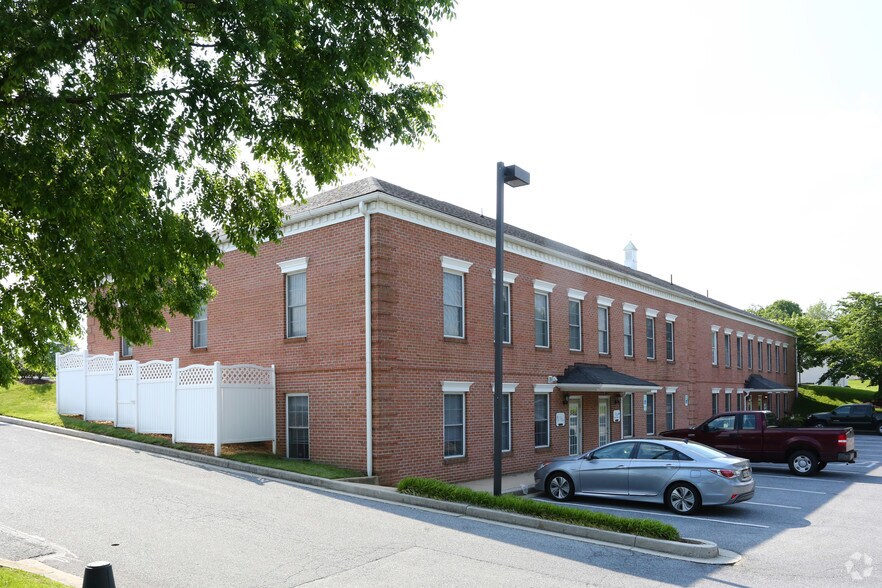 More Photos Of 1812 Baltimore Blvd, Westminster Office For Lease