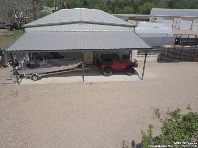 More Photos Of 8603 U.S. 281 N, Spring Branch Research And Development For Sale