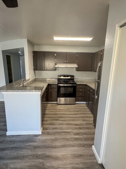 More Photos Of 32 E Main St, Winters Apartments For Sale