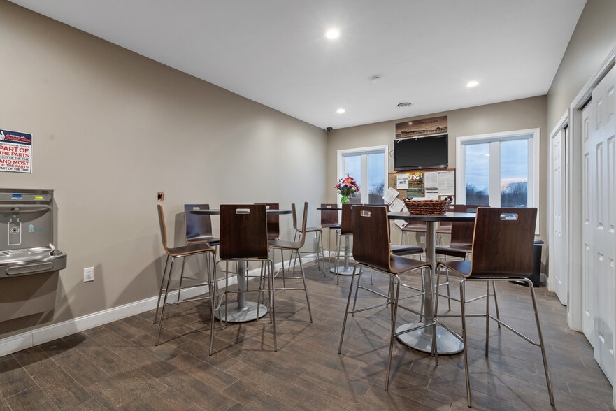 More Photos Of 8568 Brewerton Rd, Brewerton Auto Salvage Facility For Sale