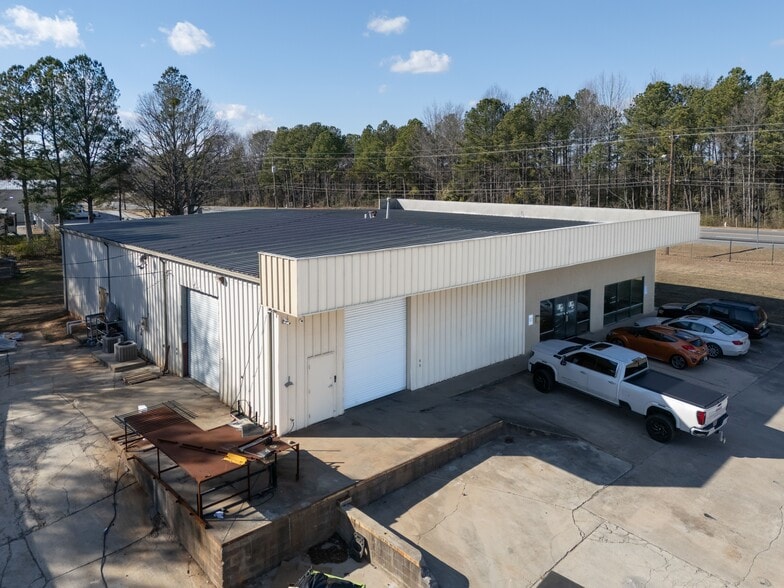 More Photos Of 13201 Veterans Memorial Hwy, Douglasville Industrial For Lease