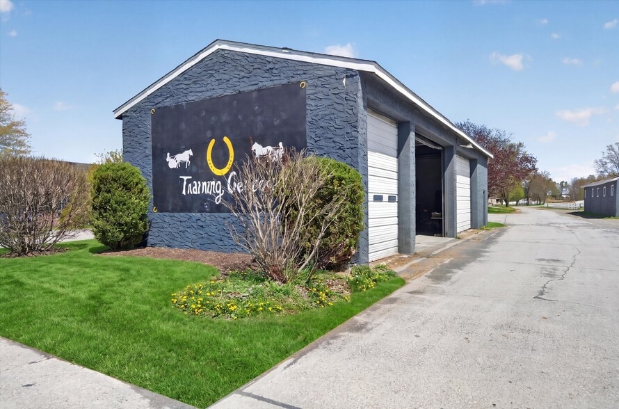 More Photos Of 261 Bullville Rd, Montgomery Horse Stables For Sale