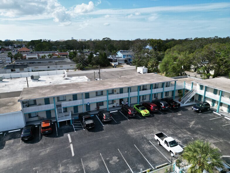 More Photos Of 1630 Gulf To Bay Blvd, Clearwater Hotel For Sale