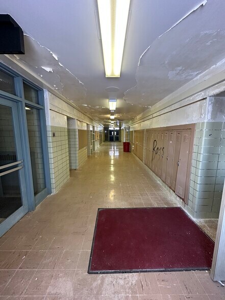 More Photos Of 252 Fordyce St, Pittsburgh Schools For Sale