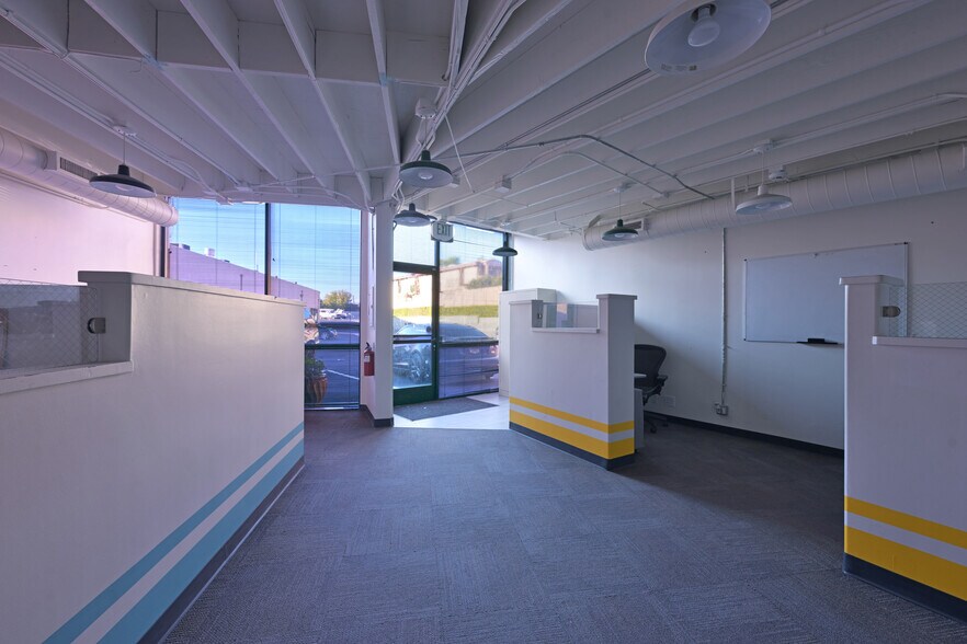 More Photos Of 5210 Lewis Rd, Agoura Hills Light Distribution For Sale