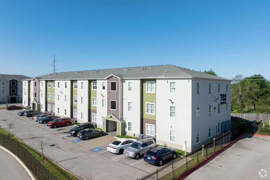 More Photos Of , Prairie View Multifamily For Sale