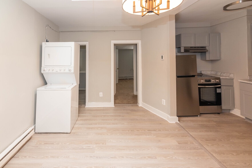 More Photos Of 50 W Biddle St, Baltimore Apartments For Sale