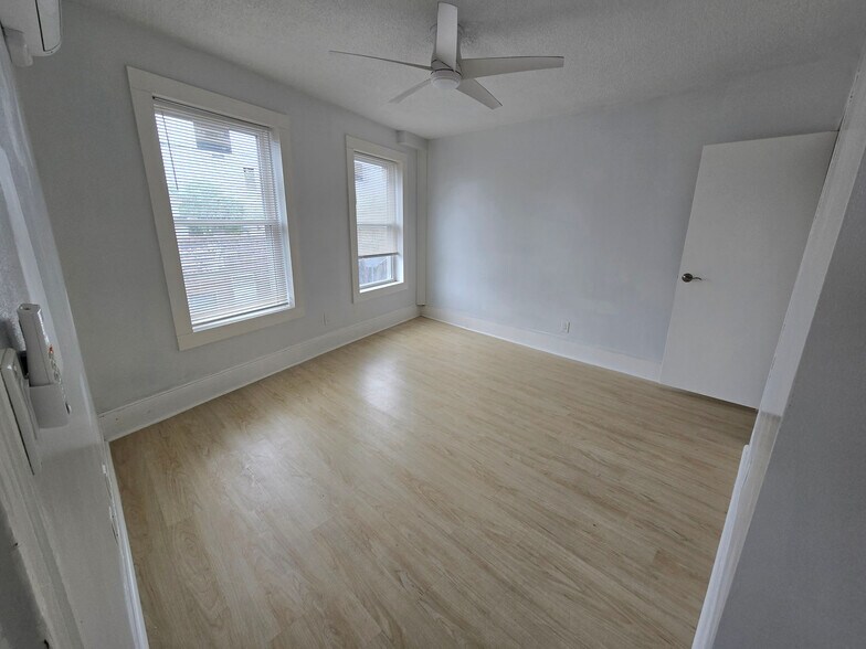 More Photos Of 122-126 Felton St, Waltham Apartments For Sale