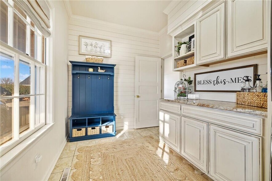 More Photos Of 2201 N 58th St, Fort Smith Specialty For Sale