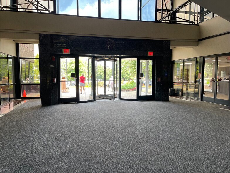 More Photos Of 4000 Mitchellville Rd, Bowie Medical For Lease