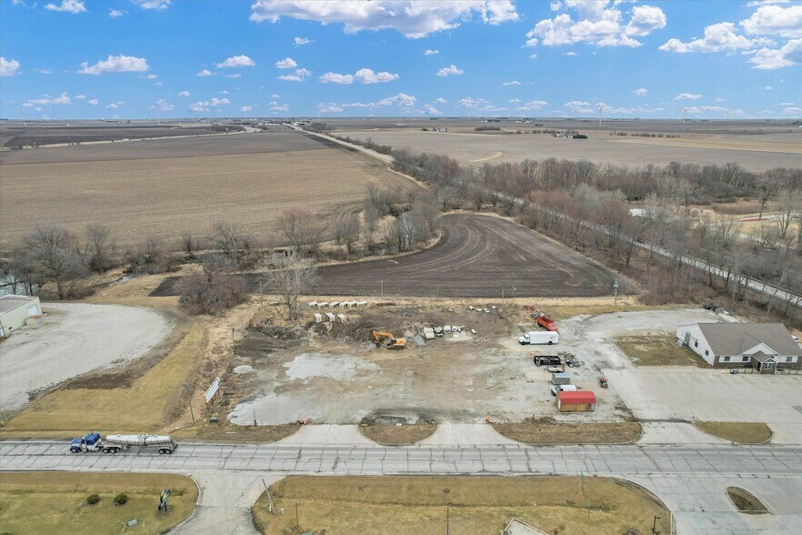 More Photos Of 940 Clinton Ave, Farmer City Land For Sale