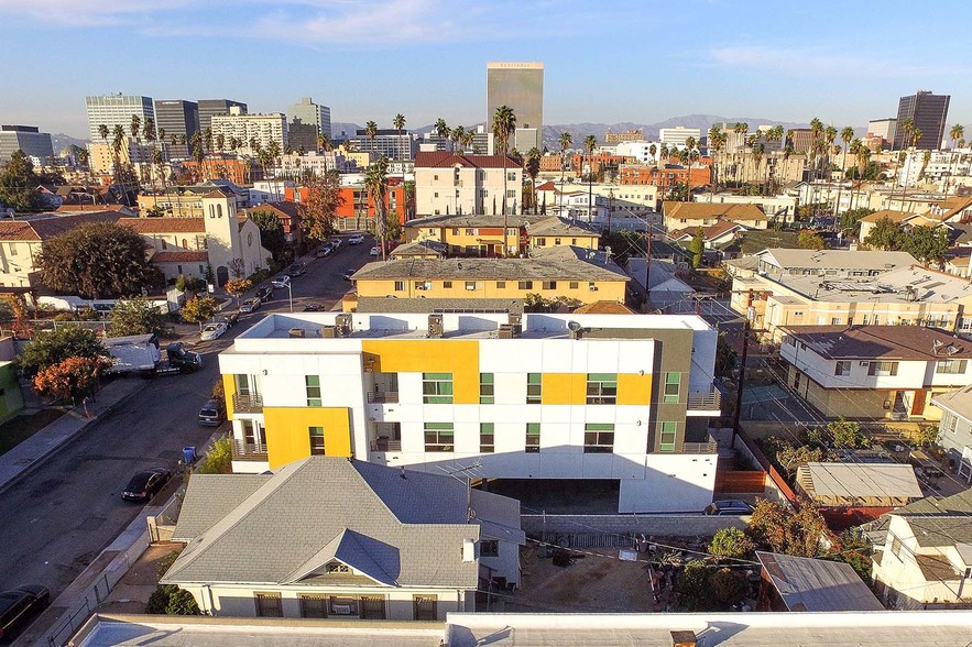 More Photos Of 978 S Mariposa Ave, Los Angeles Apartments For Sale