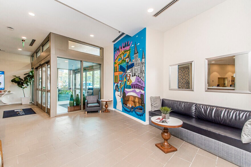 More Photos Of 212 Loyola Ave, New Orleans Hospitality For Sale