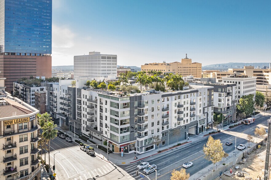 More Photos Of 1120 W 6th St, Los Angeles Apartments For Lease