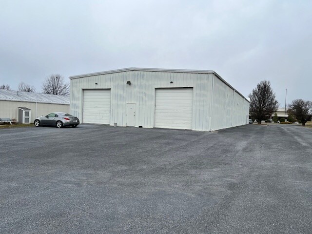 More Photos Of 1325 Progress Dr, Front Royal Healthcare For Lease