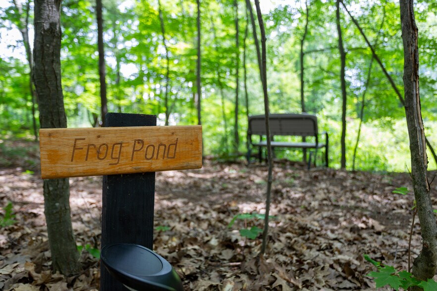 More Photos Of 7103 Lake View Rdg, Lake Ann Hospitality For Sale